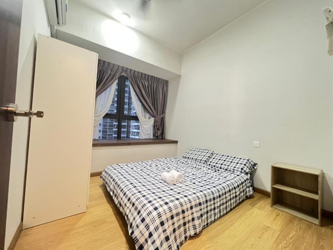 Apartemen Country Garden Sea View Unit Ck Group Johor Bahru