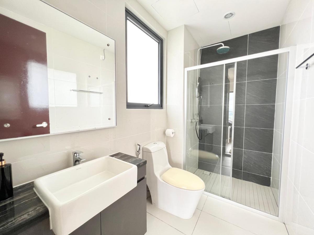 Apartment Country Garden Sea View Unit Ck Group Johor Bahru